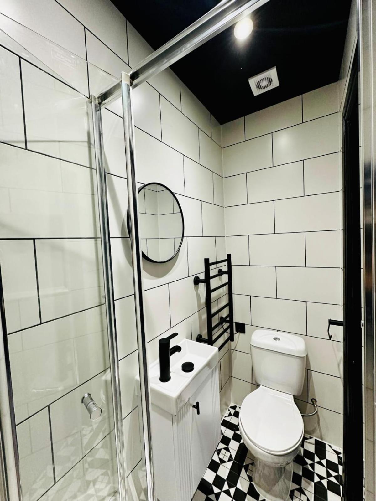 Luxury Studios In The City Centre Лондон Экстерьер фото